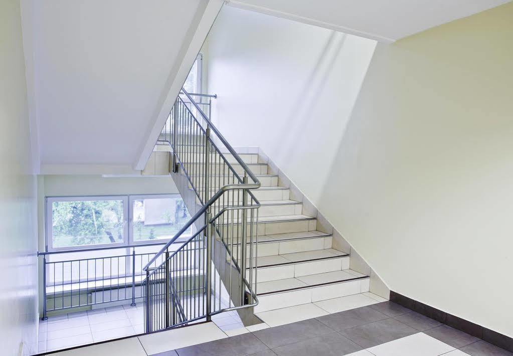 Olimp Hostel Krakow Bagian luar foto
